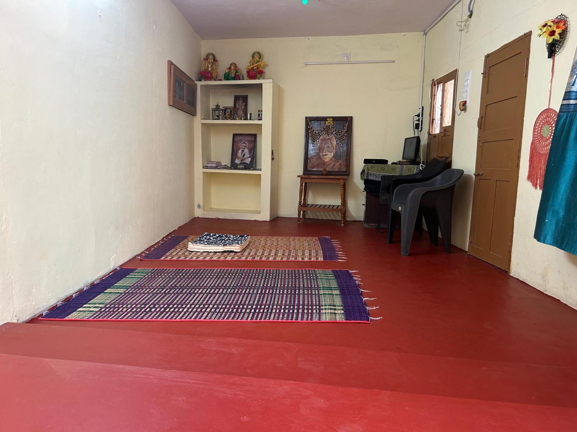 Anbu Ramana Guest House Tiruvannāmalai Exterior foto