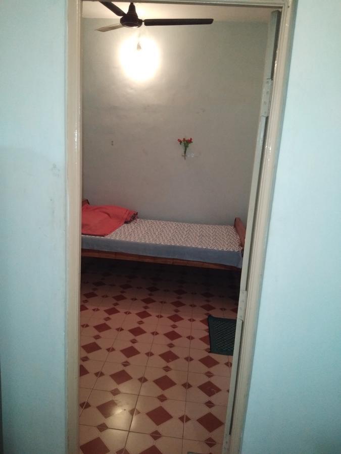 Anbu Ramana Guest House Tiruvannāmalai Exterior foto
