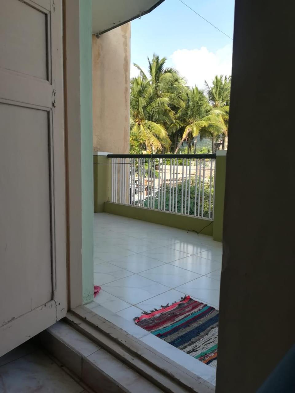 Anbu Ramana Guest House Tiruvannāmalai Exterior foto