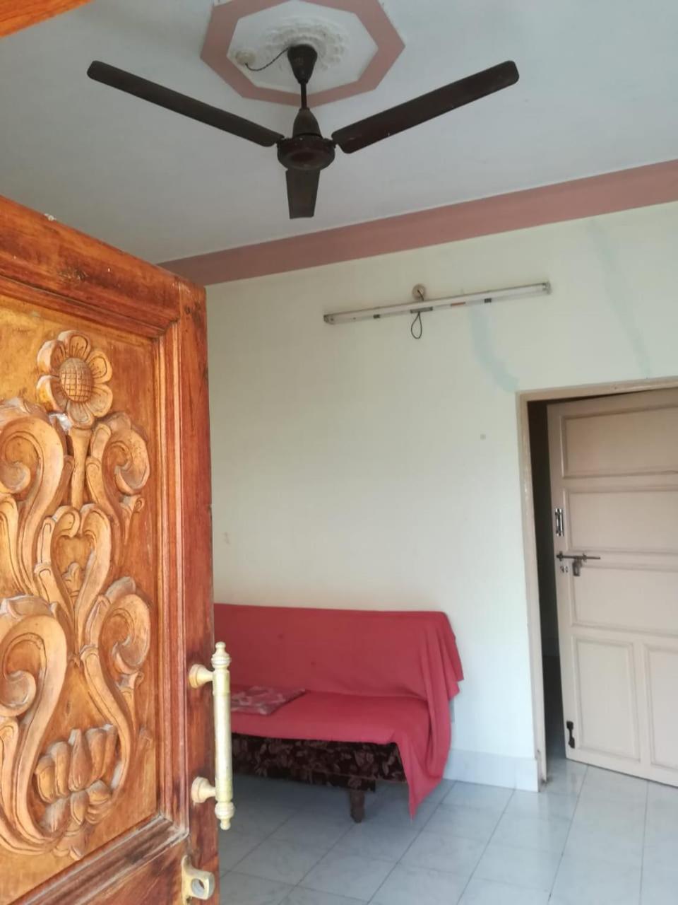 Anbu Ramana Guest House Tiruvannāmalai Exterior foto